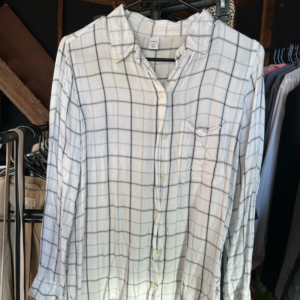 Old Navy White Plaid Button-Down Shirt